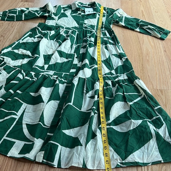 New! Zara small green combo geometric print front button ruffled hem dress. - Picture 11 of 14